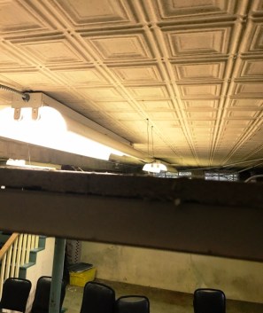 exciting picture of ceiling