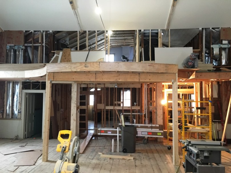 kitchen with swooping balcony