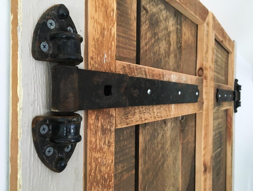 door hinges